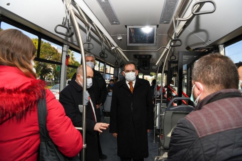 Başkan Demir, tramvay ve otobüslerde denetim yaptı
