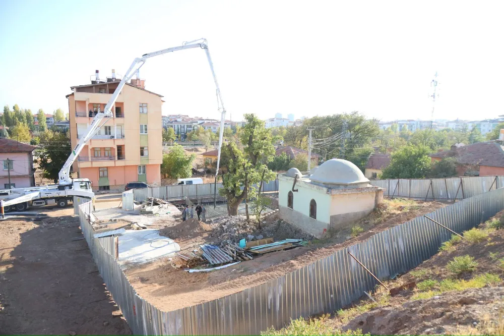 TERLEMEZ BABA CAMİ VE TÜRBESİNDE RESTORASYON ÇALIŞMALARI BAŞLADI