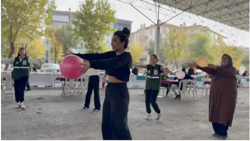 Aksaray Üniversitesi Spor Bilimleri Fakültesi öğrencilerden teknoloji bağımlılığına karşı anlamlı etkinlik