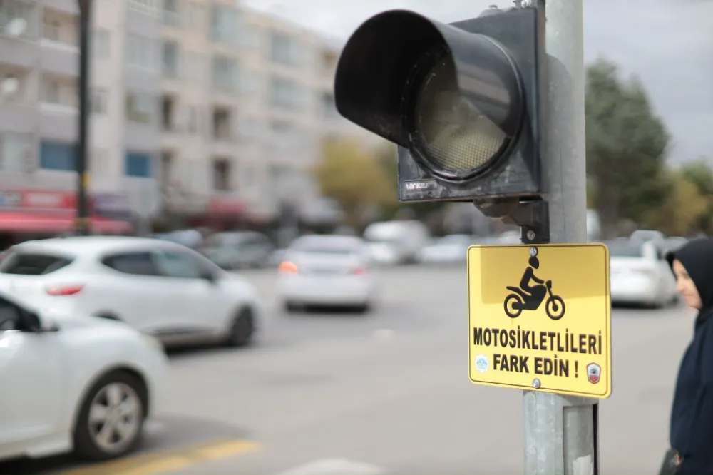 AKSARAY BELEDİYESİ’NDEN MOTOSİKLET SÜRÜCÜLERİ İÇİN FARKINDALIK ÇALIŞMASI