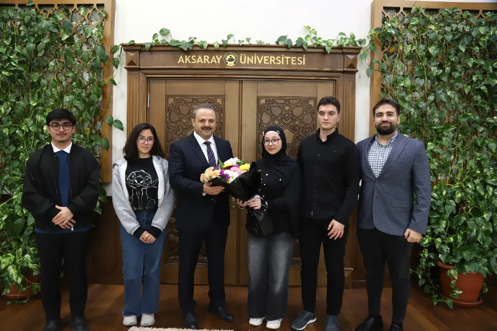 ASÜ ESN Topluluğu’ndan Rektör Arıbaş’a Öğretmenler Günü ziyareti