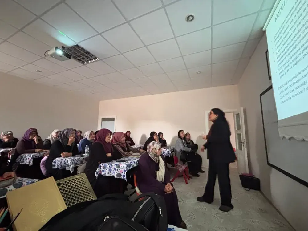 Koruyucu aile olmanın önemi anlatıldı