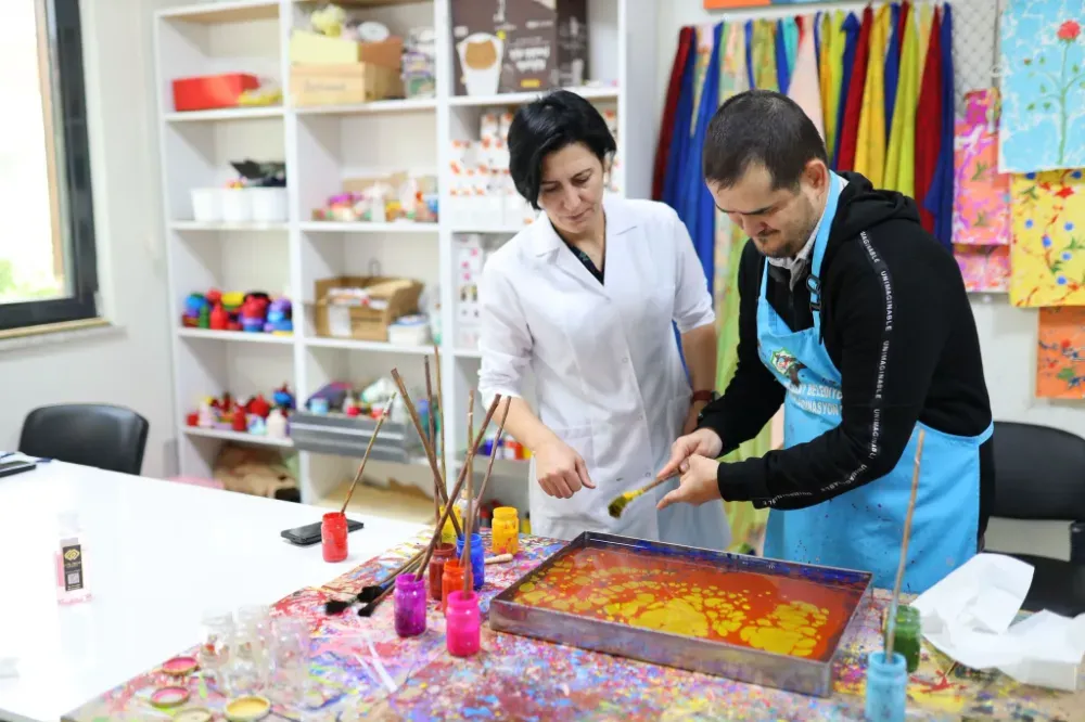 Engellerin değil, emeklerin konuştuğu bir merkez