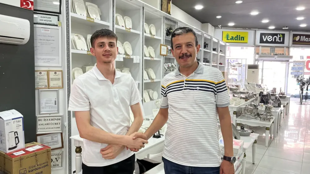 AK PARTİ HEYETİ SAHADA