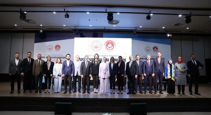 Bakanımız Göktaş, 