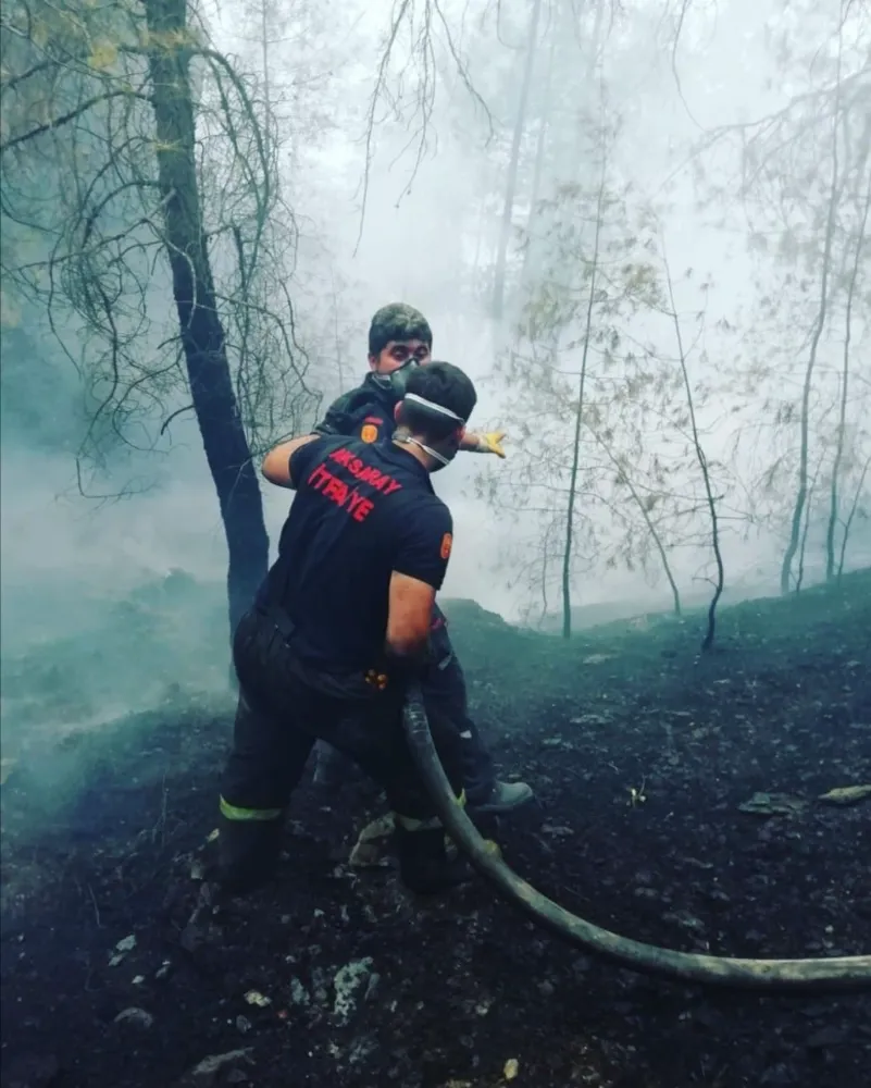 AKSARAY BELEDİYESİ İTFAİYE EKİPLERİ 2025 YILINDA 820 YANGINA MÜDAHALE ETTİ