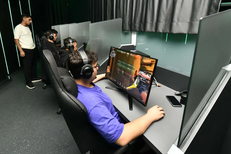 TAYFUN TANJU KARA E-SPOR MERKEZİ ANKARA GENÇLİK KUPASI’NA EV SAHİPLİĞİ YAPTI