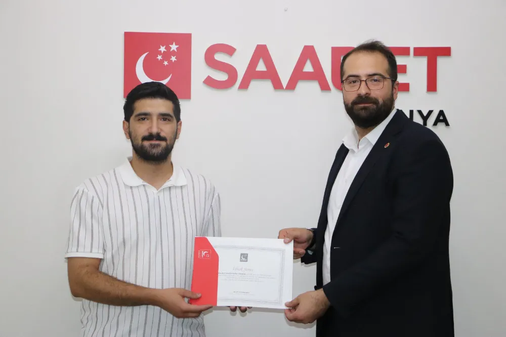 Genç Saadet Selçuklu’da bayrak değişimi