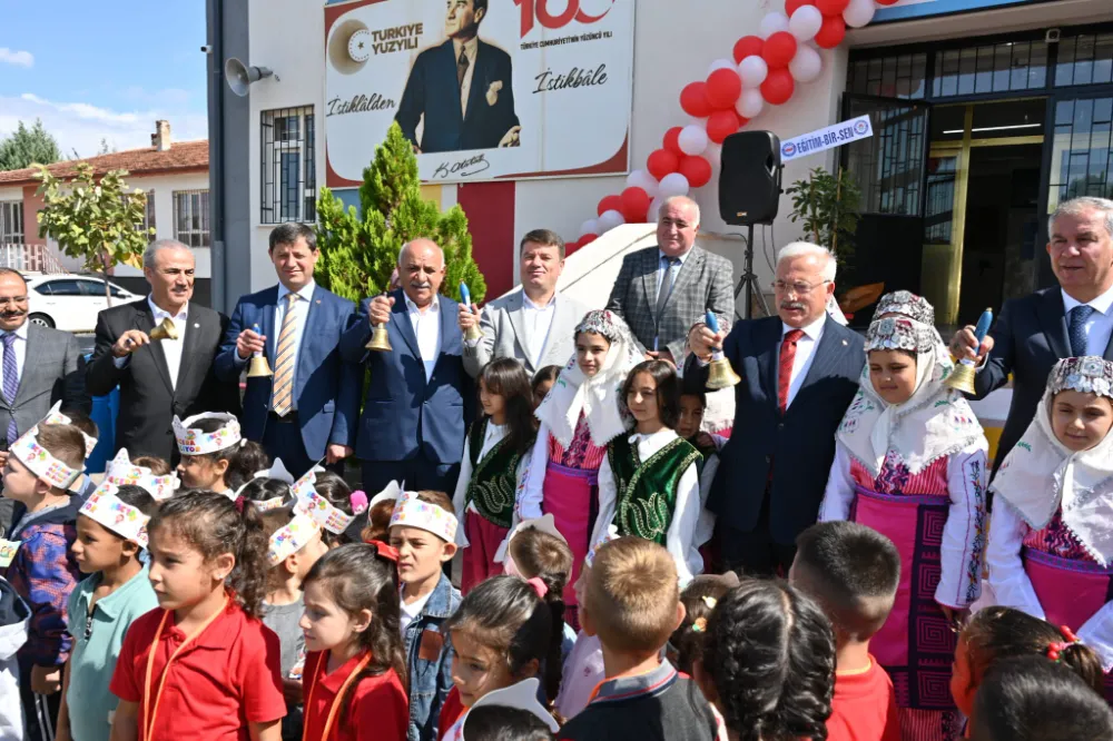 İLK DERS ZİLİ ÇALDI!